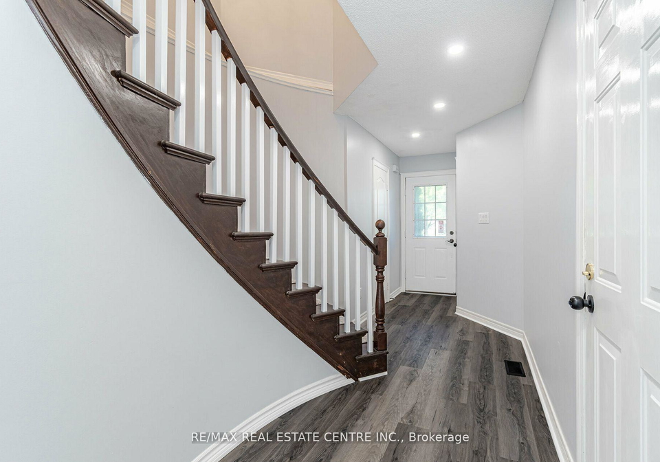 63-pinewoods-drive-hamilton-ontario-x13524992