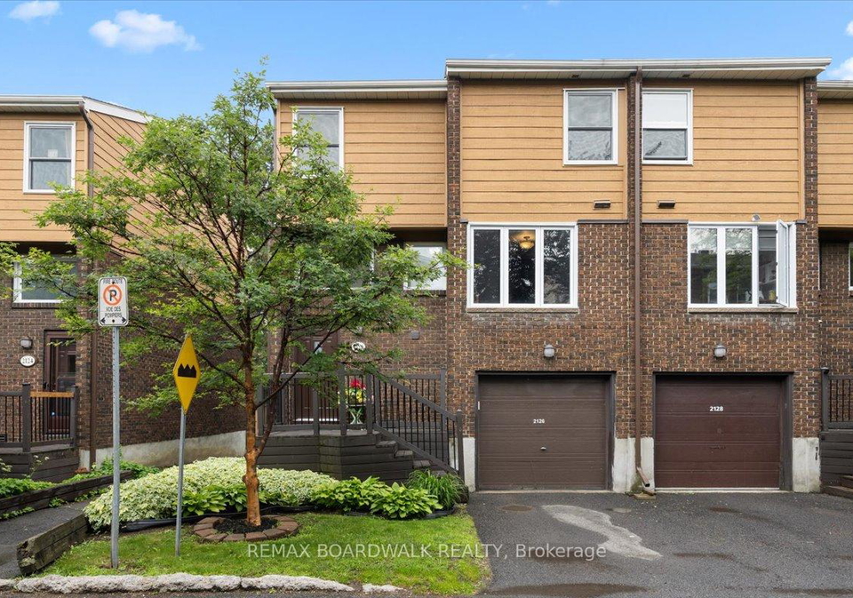2126-eric-crescent-ottawa-ontario-x13525190