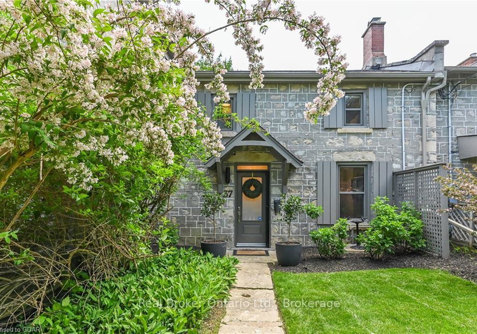 37-meadowview-avenue-guelph-ontario-x13525420