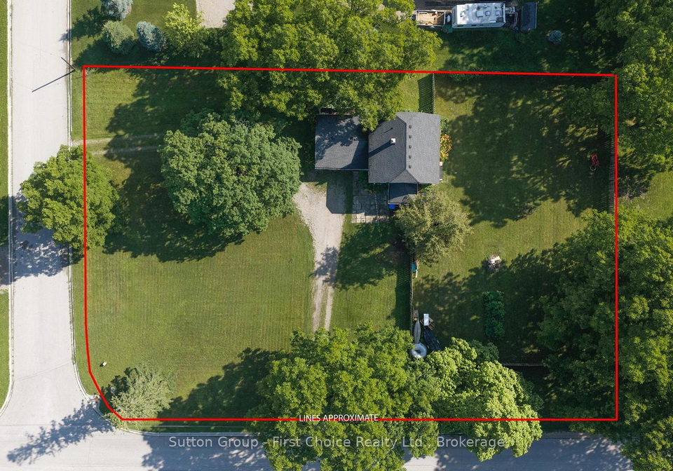 33-bayfield-street-huron-east-ontario-x13525422