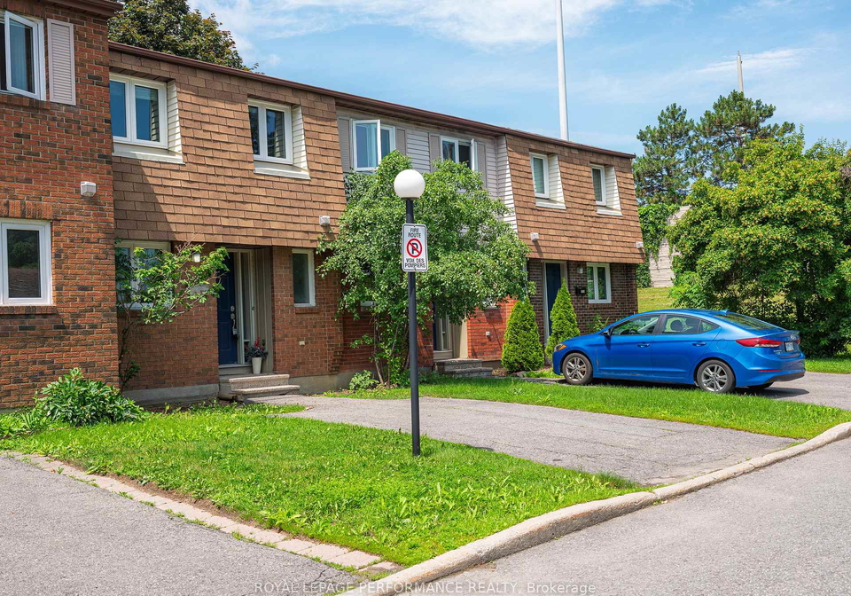 1304-alness-court-ottawa-ontario-x13525468