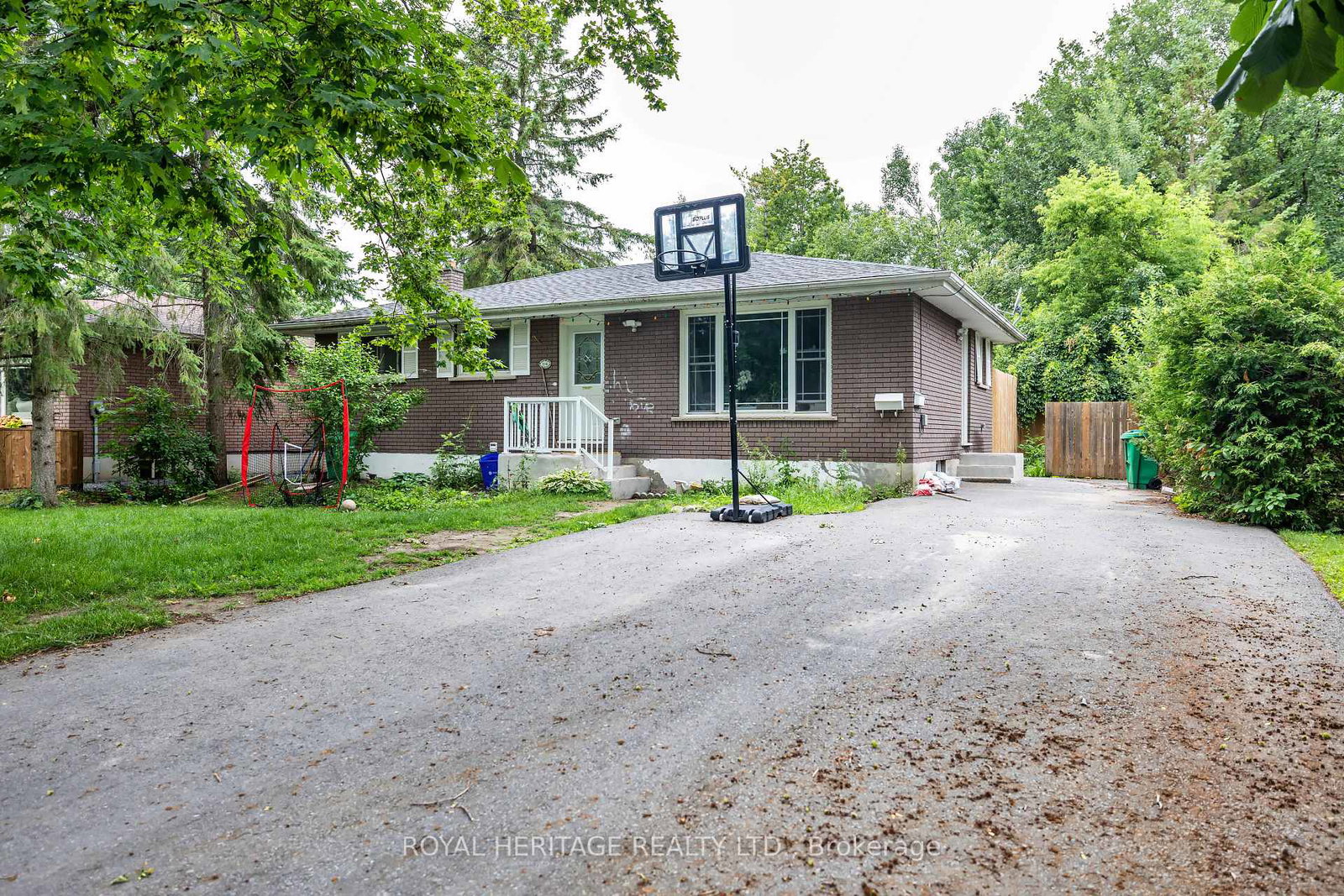 1041-barnardo-avenue-peterborough-ontario-x13525476
