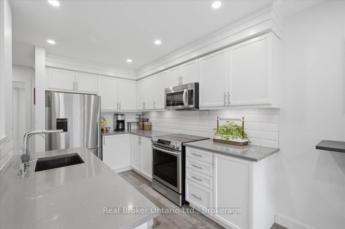 54-laughland-lane-guelph-ontario-x13525494