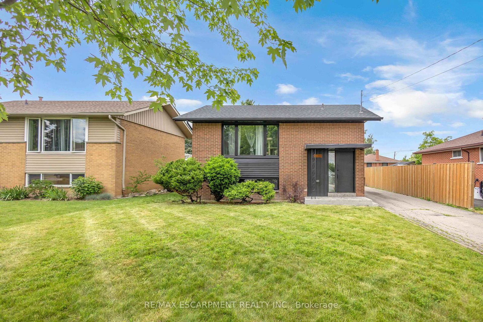 253-fernwood-crescent-hamilton-ontario-x13525616