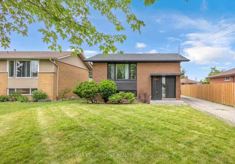 253-fernwood-crescent-hamilton-ontario-x13525616