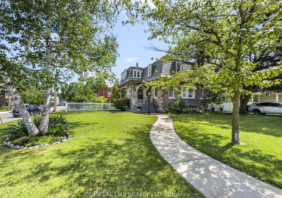 104-dundas-street-w-greater-napanee-ontario-x13525642