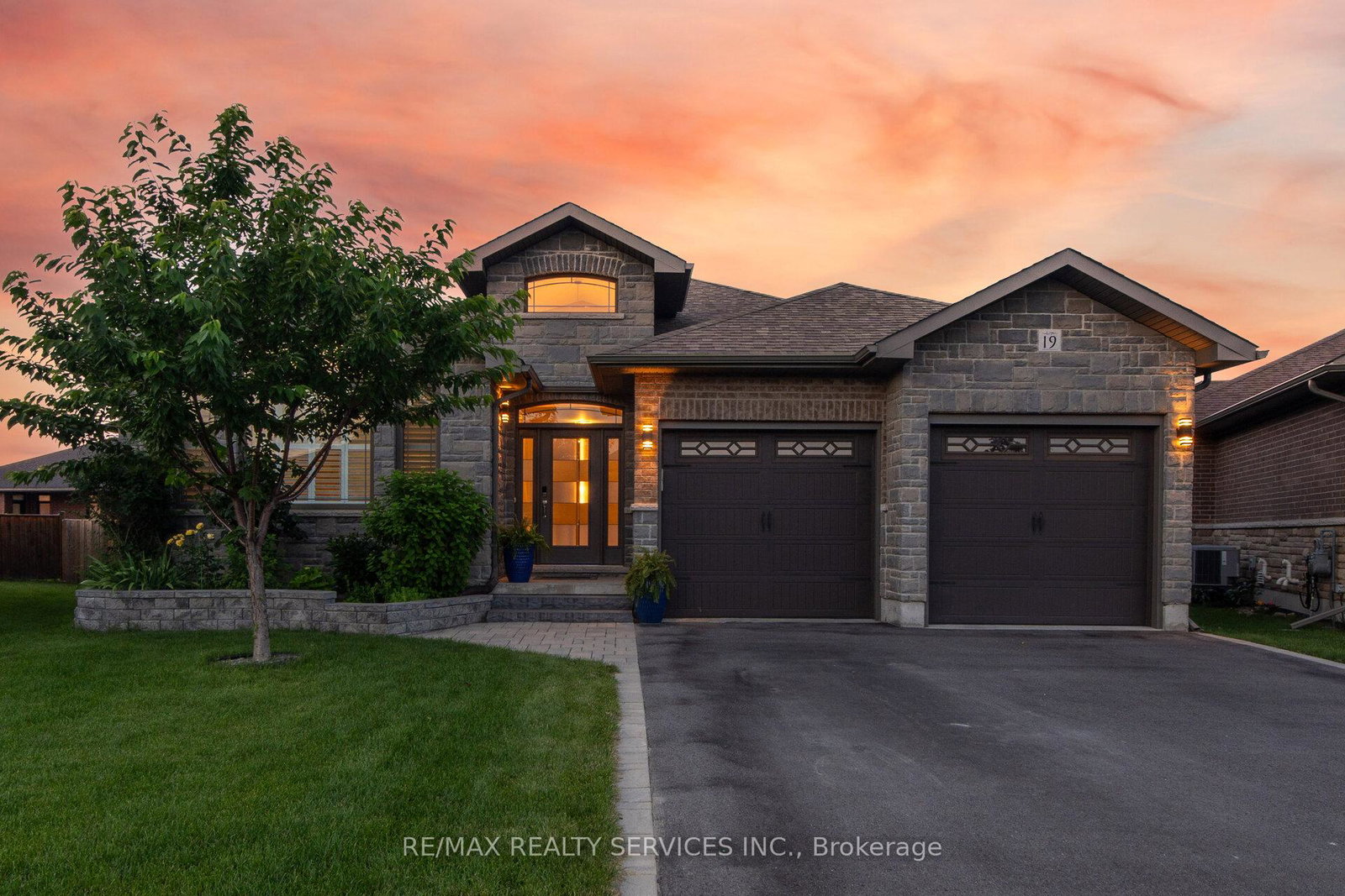19-charleston-court-belleville-ontario-x13525934