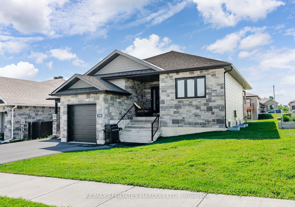 2459-watson-crescent-cornwall-ontario-x13525986