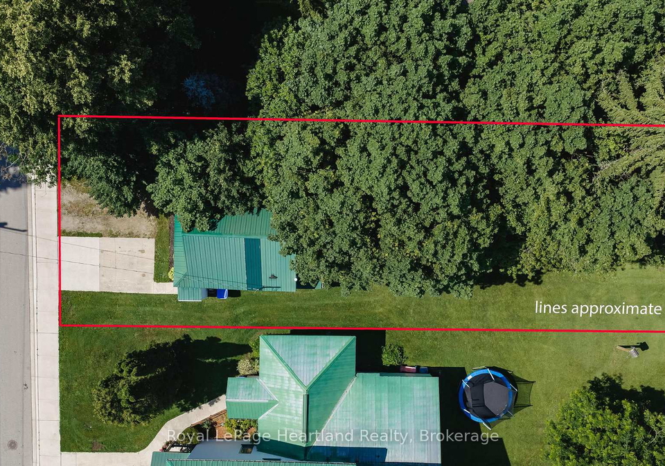 20-william-street-s-central-huron-ontario-x13526052