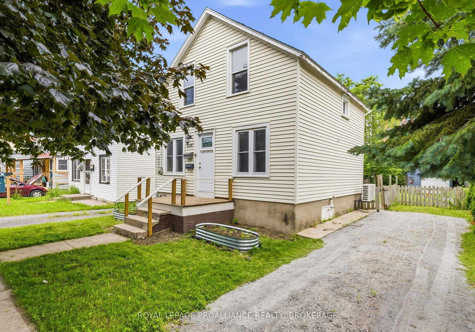 636-macdonnell-street-kingston-ontario-x13526100