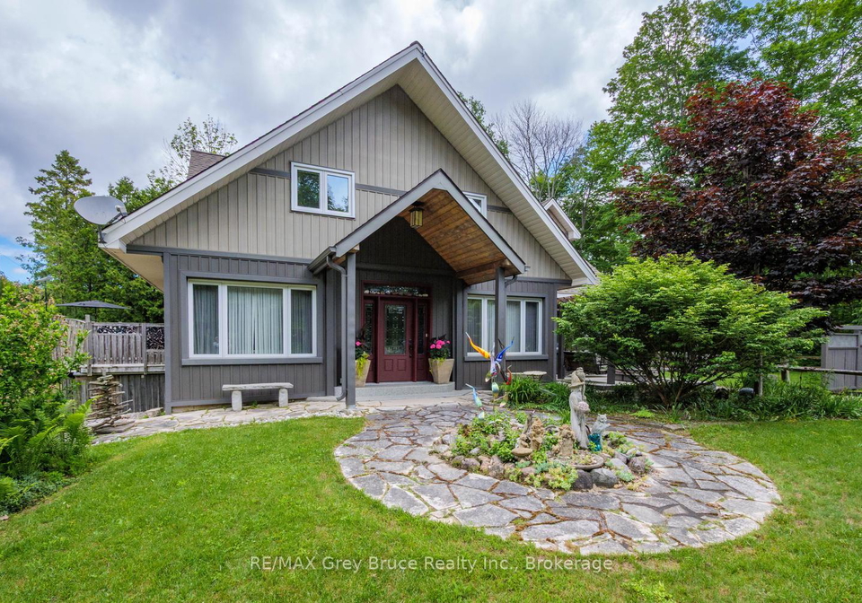 424-huron-road-south-bruce-peninsula-ontario-x13526134