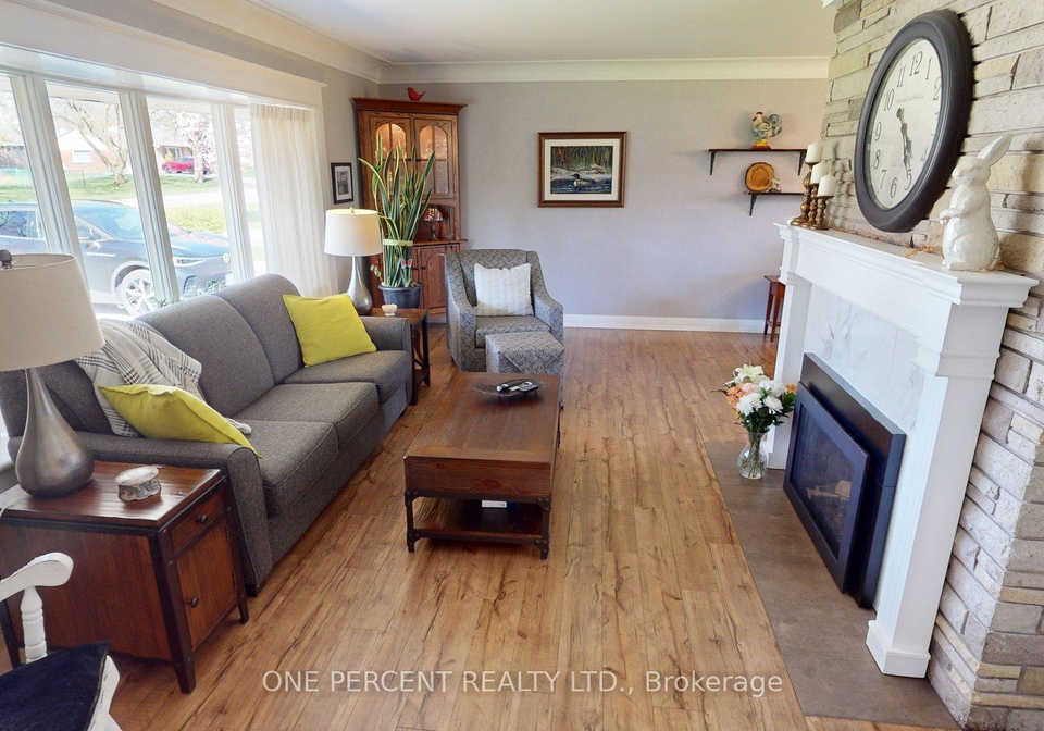 16-daleview-crescent-pelham-ontario-x13526256