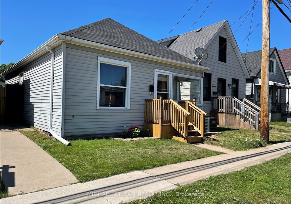 24-vansitmart-avenue-hamilton-ontario-x13526266