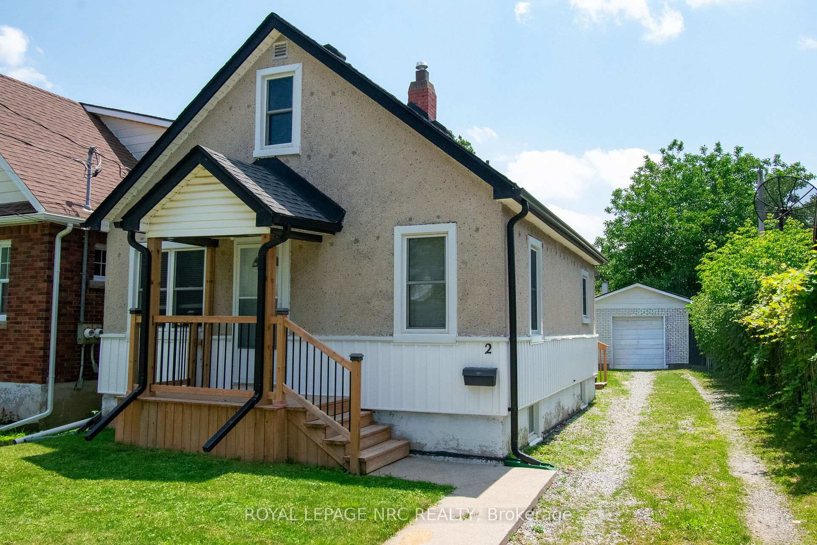 2-eastbourne-avenue-st-catharines-ontario-x13526366