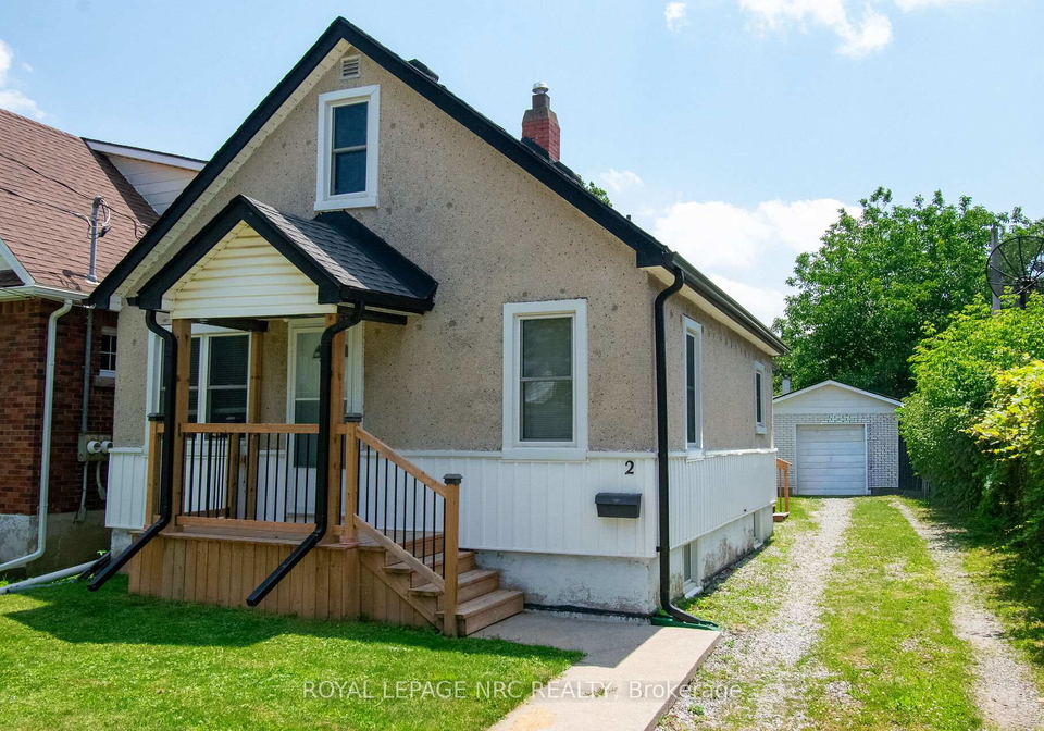 2-eastbourne-avenue-st-catharines-ontario-x13526366