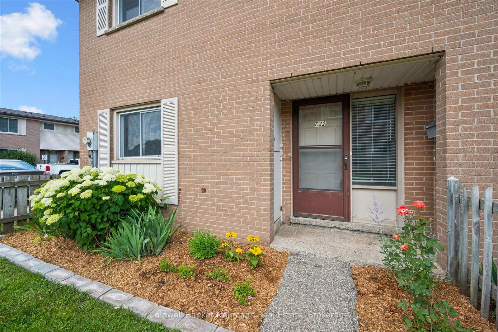427-victoria-road-n-guelph-ontario-x13526446