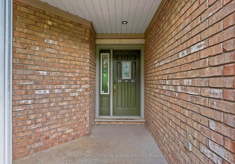 3-appaloosa-trail-hamilton-ontario-x13526470