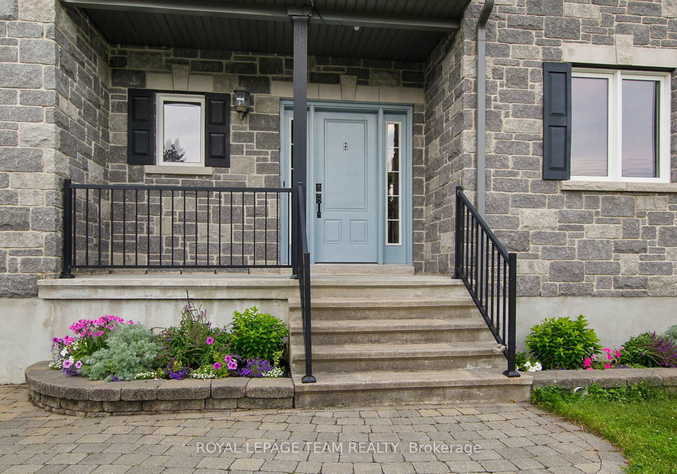 1820-landry-road-clarence-rockland-ontario-x13526536
