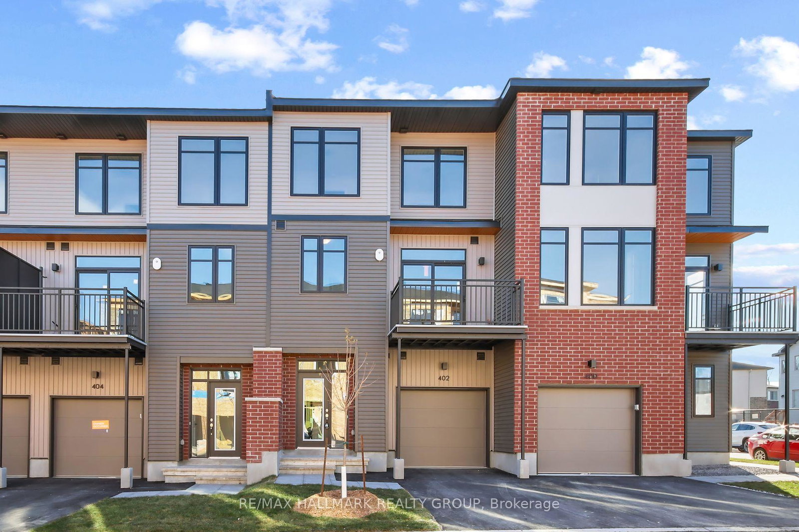 402-jewelwing-private-ottawa-ontario-x13526580