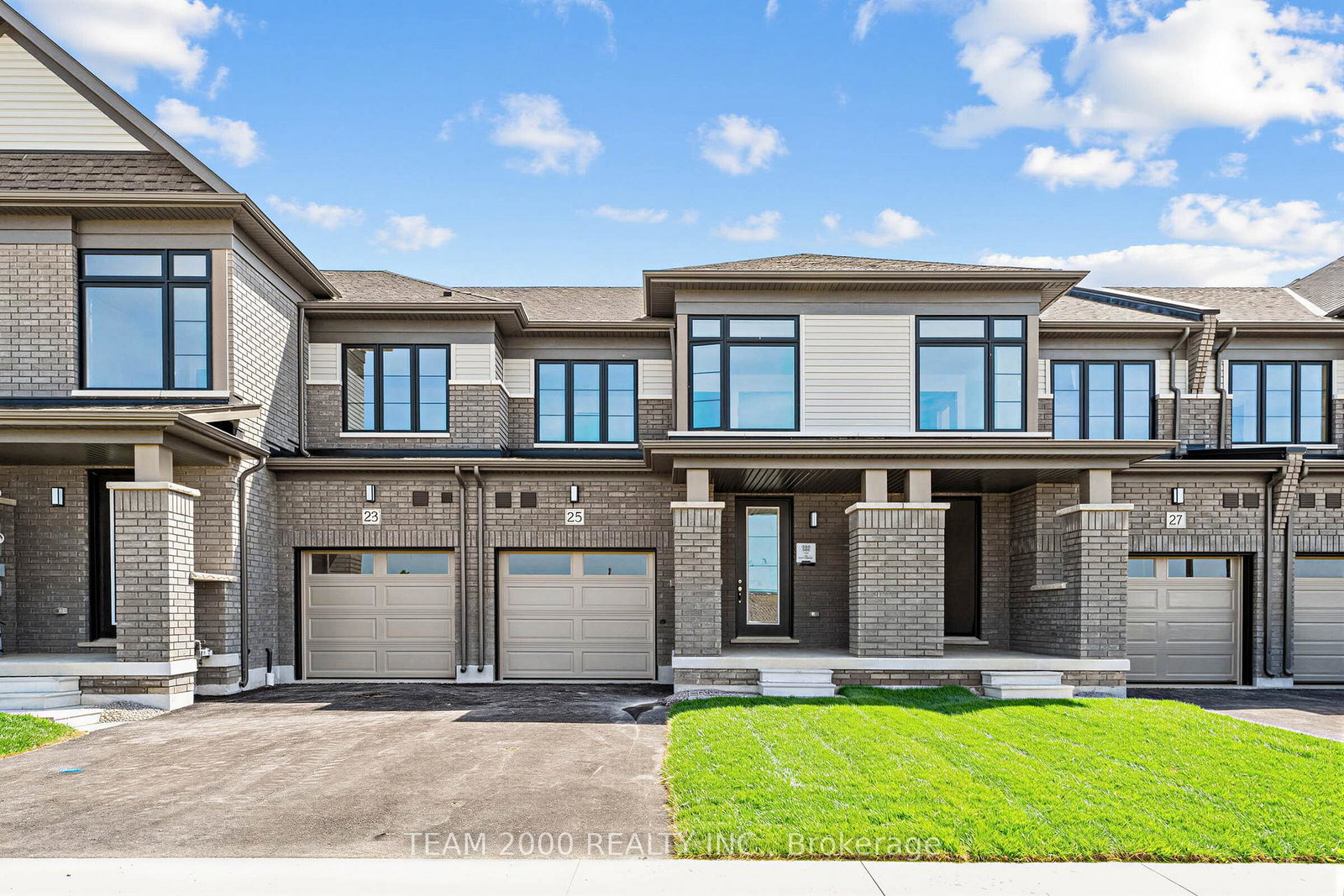 27-awrey-terrace-hamilton-ontario-x13526604