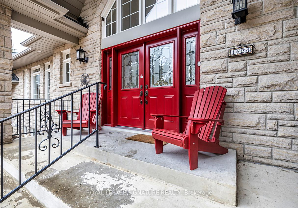 1524-westview-crescent-selwyn-ontario-x13526668