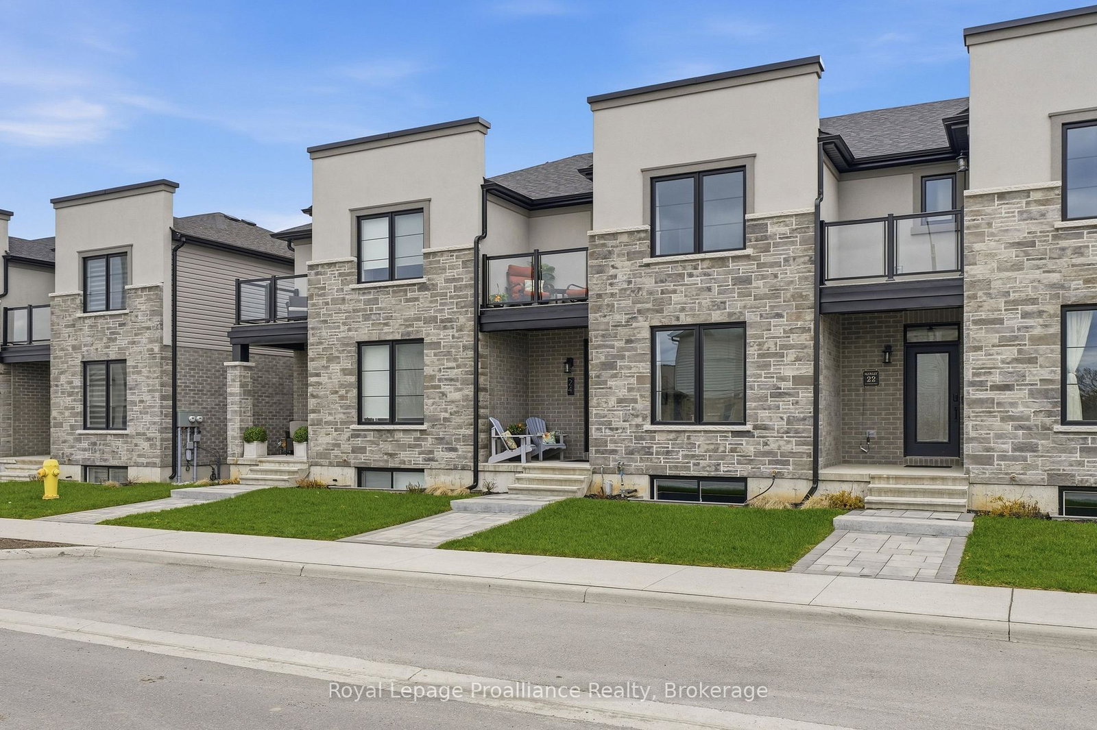 24-riverstone-way-belleville-ontario-x13526722