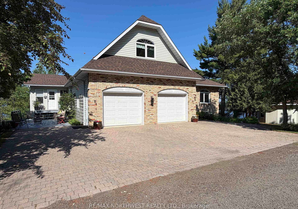 498b-hwy-11-e-rainy-river-remote-area-ontario-x13526820