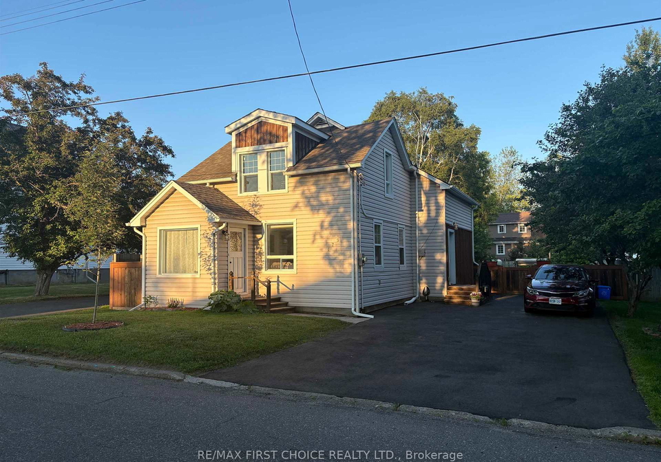 179-windemere-ave-s-thunder-bay-ontario-x13526822