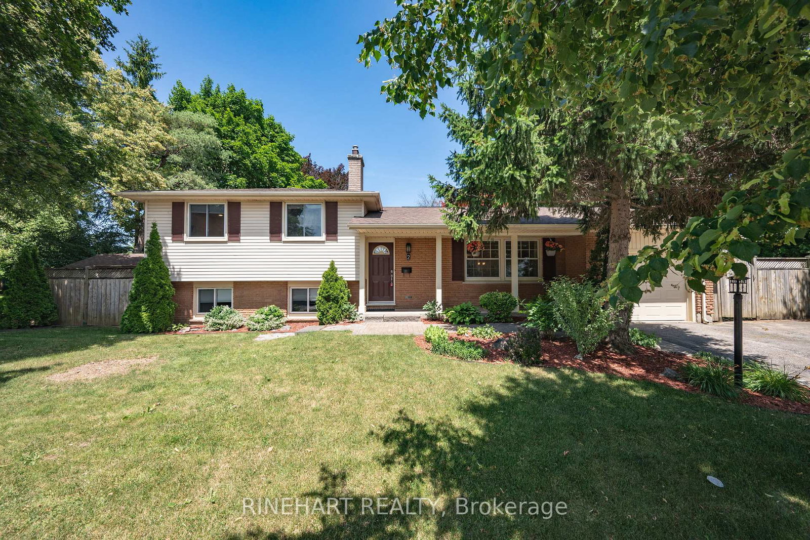 2-lloyd-manor-crescent-london-north-ontario-x13526880