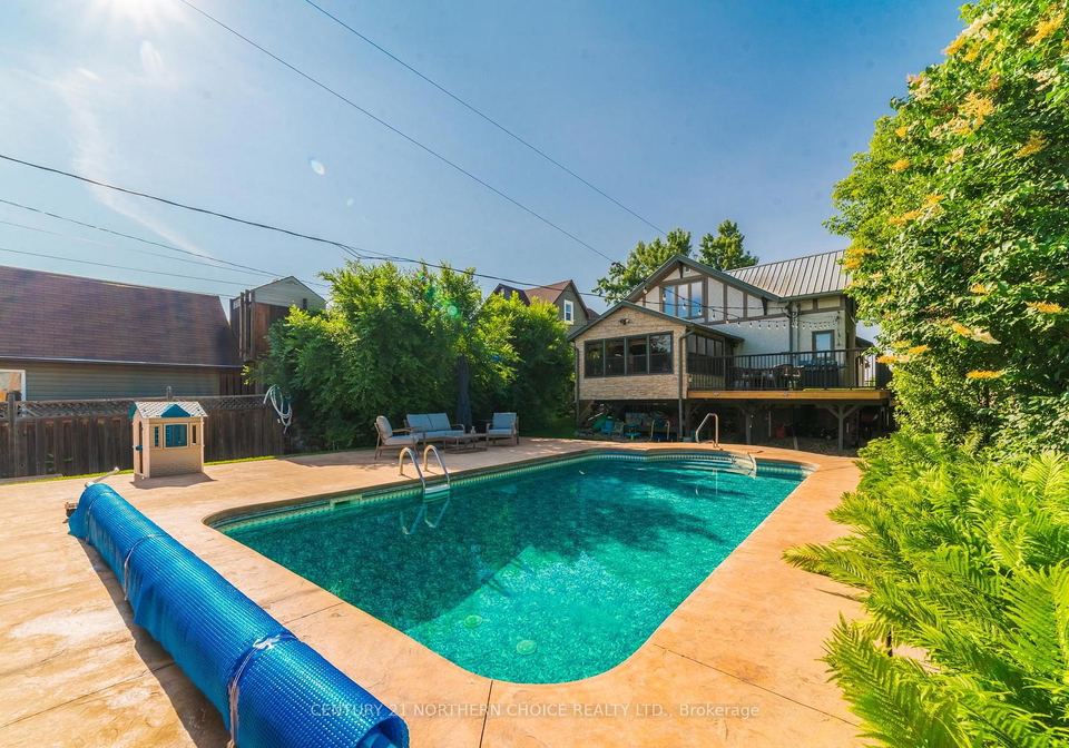 1006-park-street-kenora-ontario-x13526916