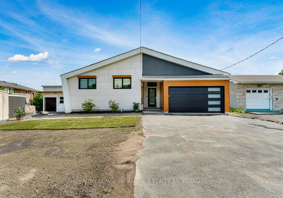 25-willowbank-road-e-front-of-leeds-seeleys-bay-ontario-x13526952