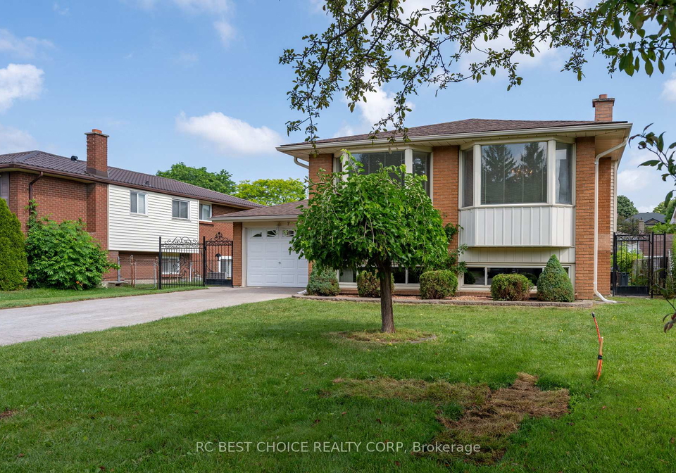 7-harrow-court-london-south-ontario-x13527040