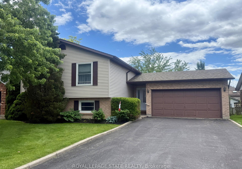 32-mc-master-drive-haldimand-ontario-x13527056