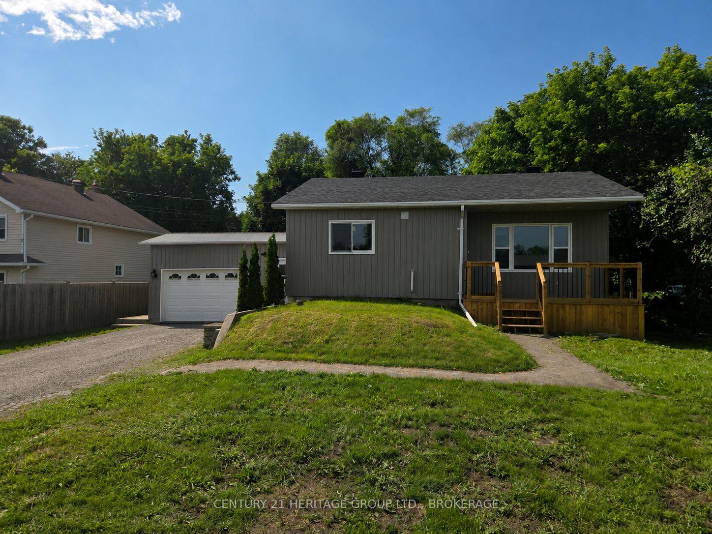 7510-roger-stevens-drive-montague-ontario-x13527174