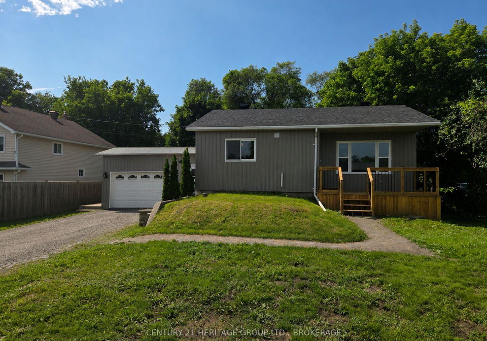 7510-roger-stevens-drive-montague-ontario-x13527174