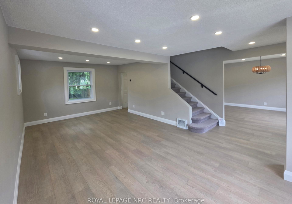 6486-culp-street-niagara-falls-ontario-x13527280