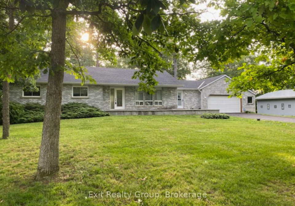 29-power-street-quinte-west-ontario-x13527292