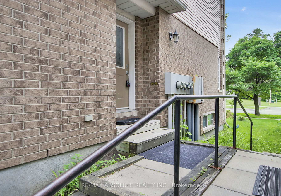 8-riverbank-court-ottawa-ontario-x13527326