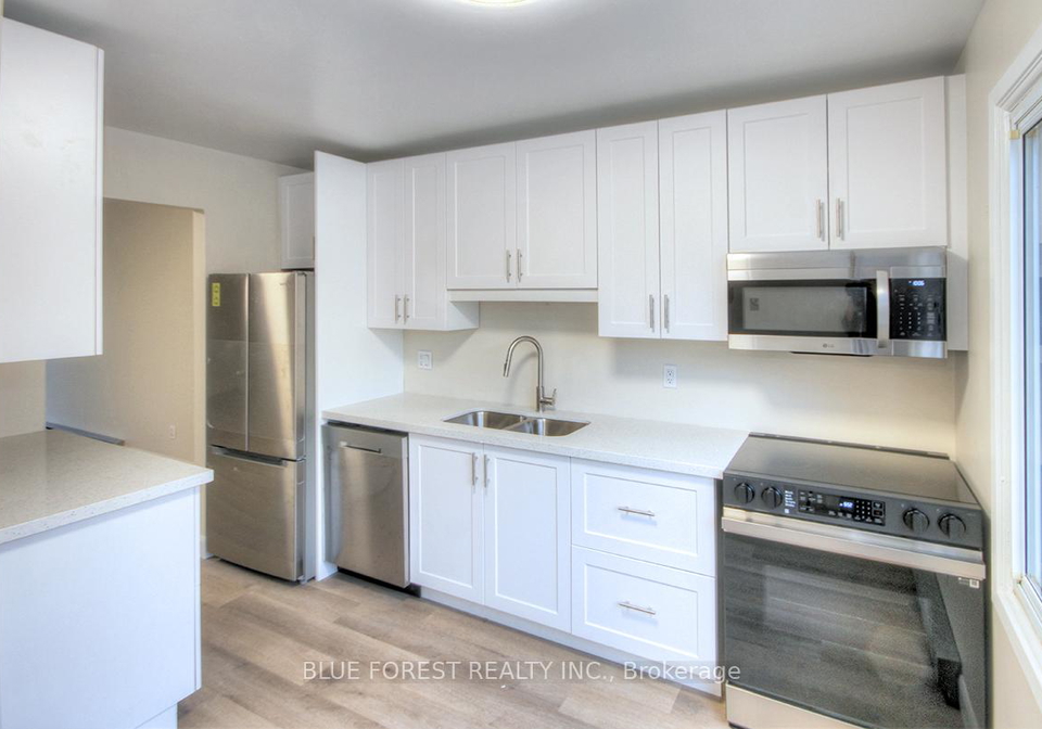 690-little-grey-street-london-east-ontario-x13527442