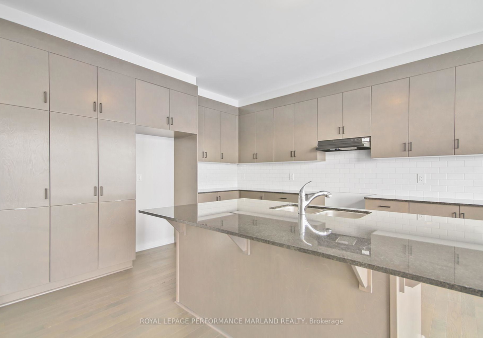 655-fenwick-way-ottawa-ontario-x13527456