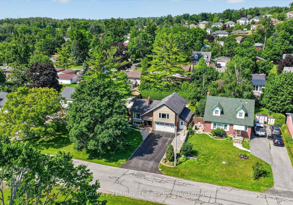 83-nevin-avenue-peterborough-ontario-x13527552