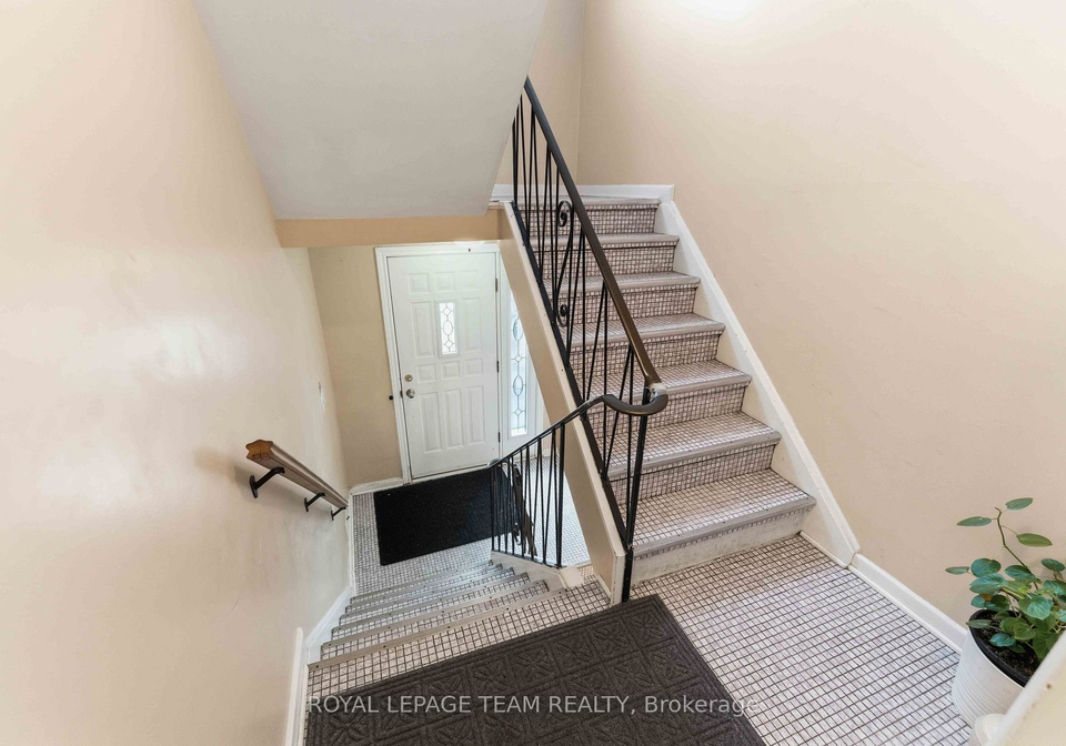 1197-maitland-avenue-ottawa-ontario-x13527622