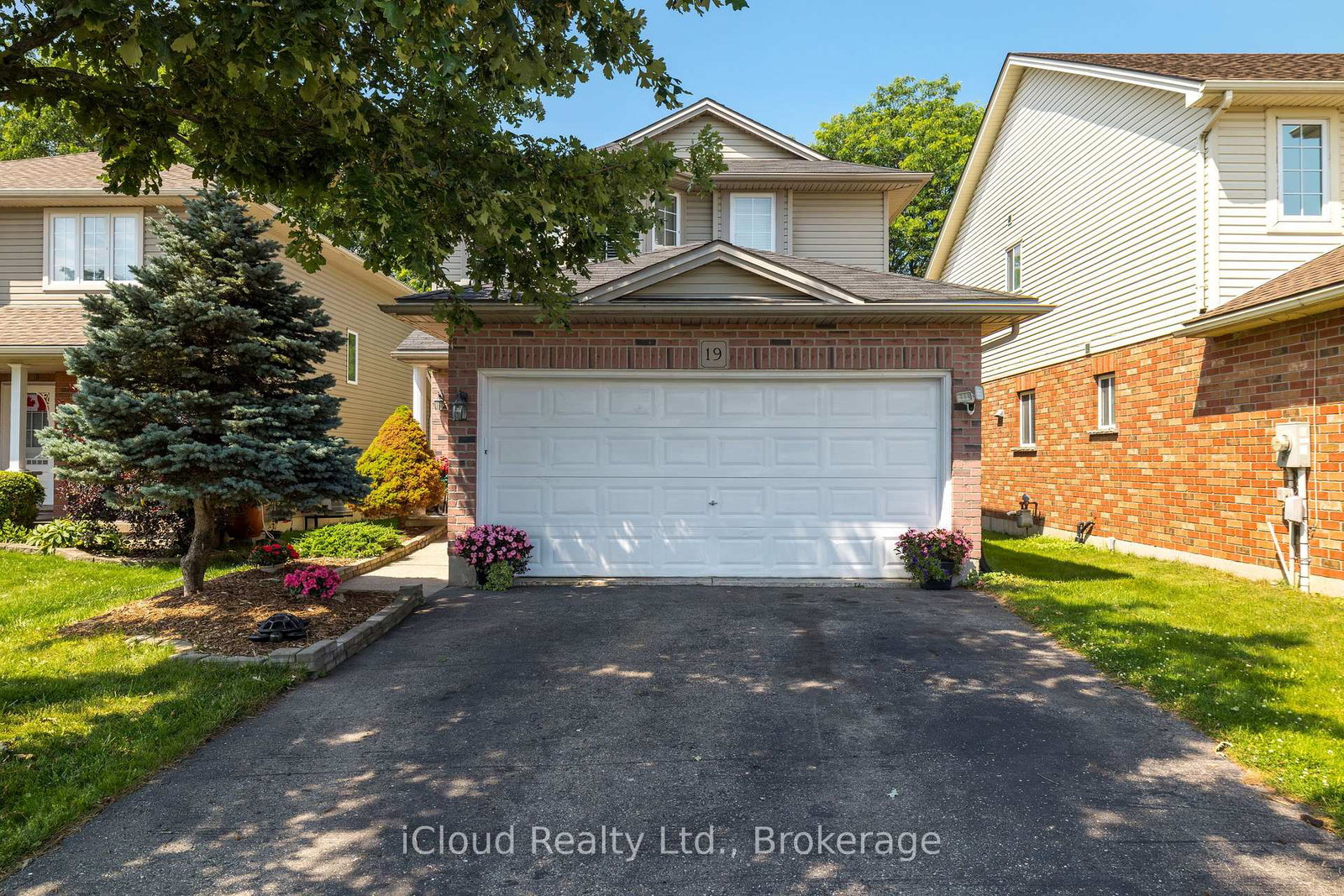 19-crusoe-place-ingersoll-ontario-x13527646