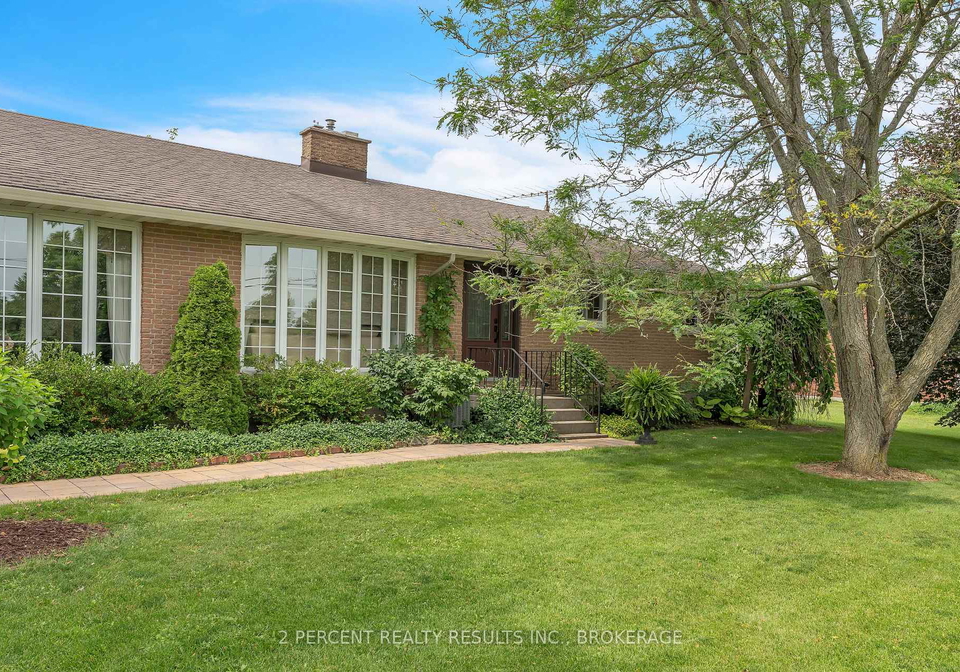 1055-casey-road-belleville-ontario-x13527682
