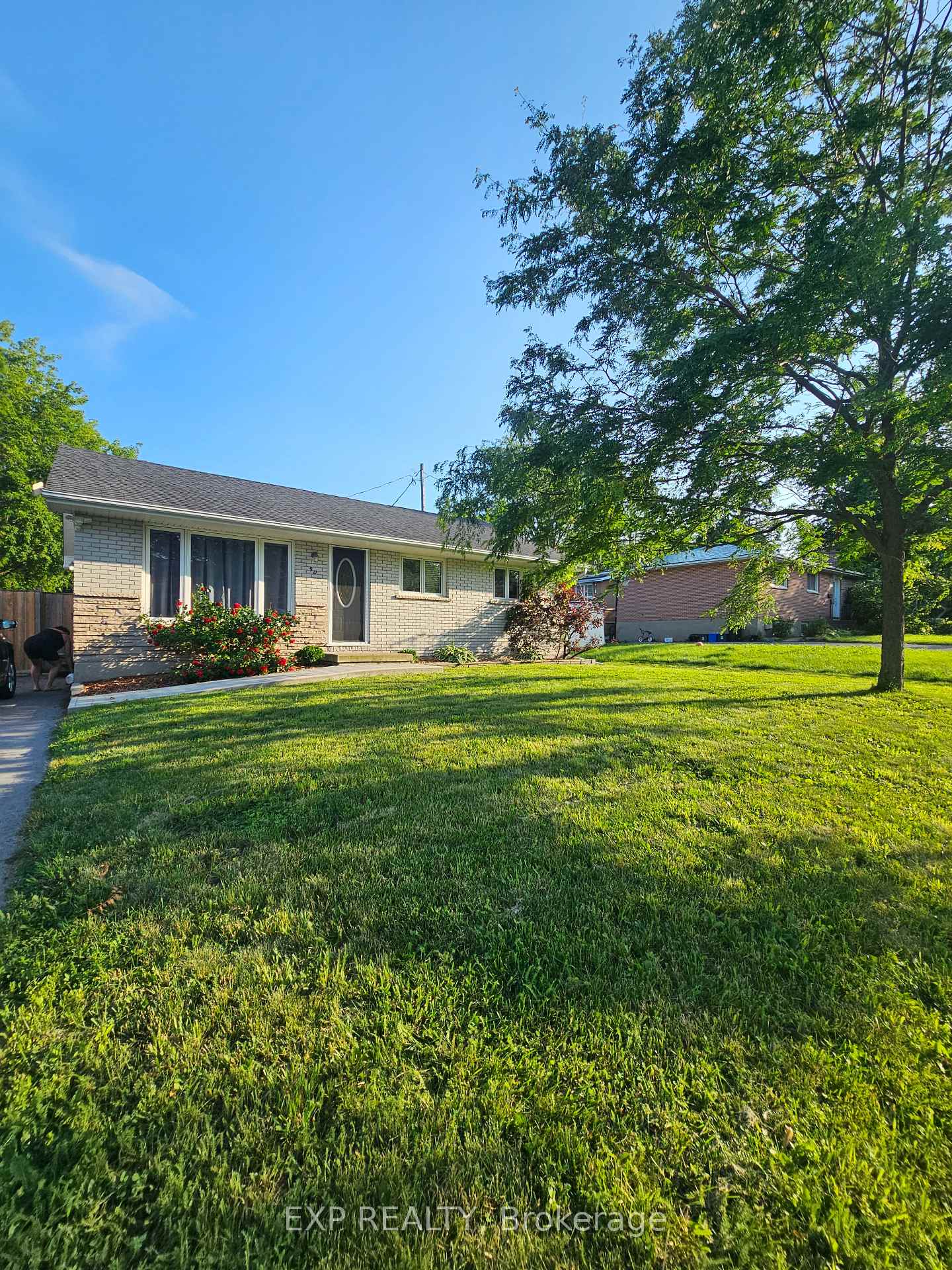 90-morenz-crescent-kingston-ontario-x13527806