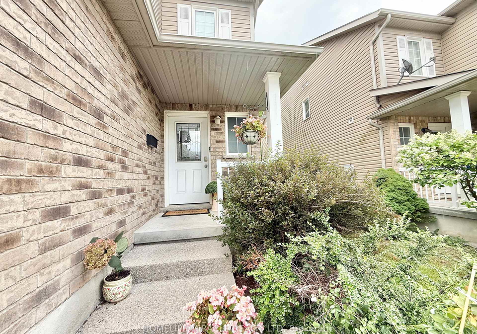 312-tagge-crescent-waterloo-ontario-x13527828