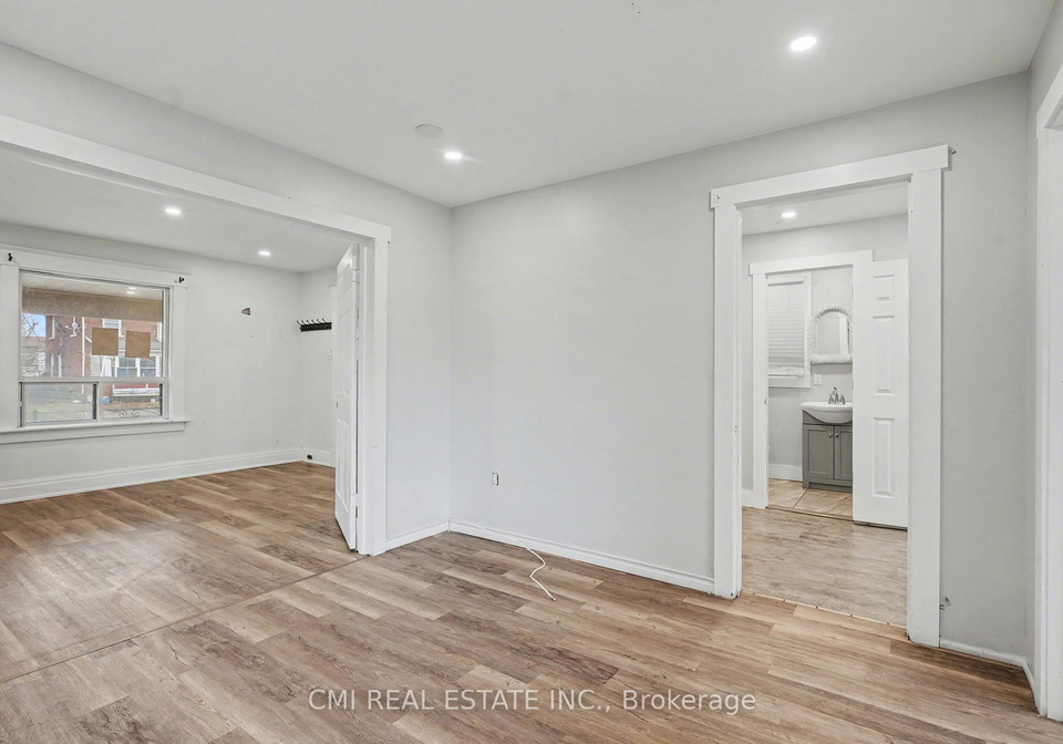 4824-fourth-avenue-niagara-falls-ontario-x13527904