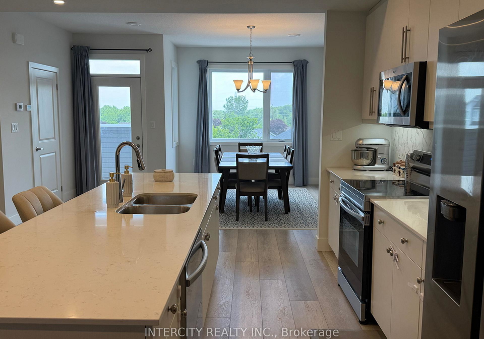 925-deveron-crescent-london-south-ontario-x13527932