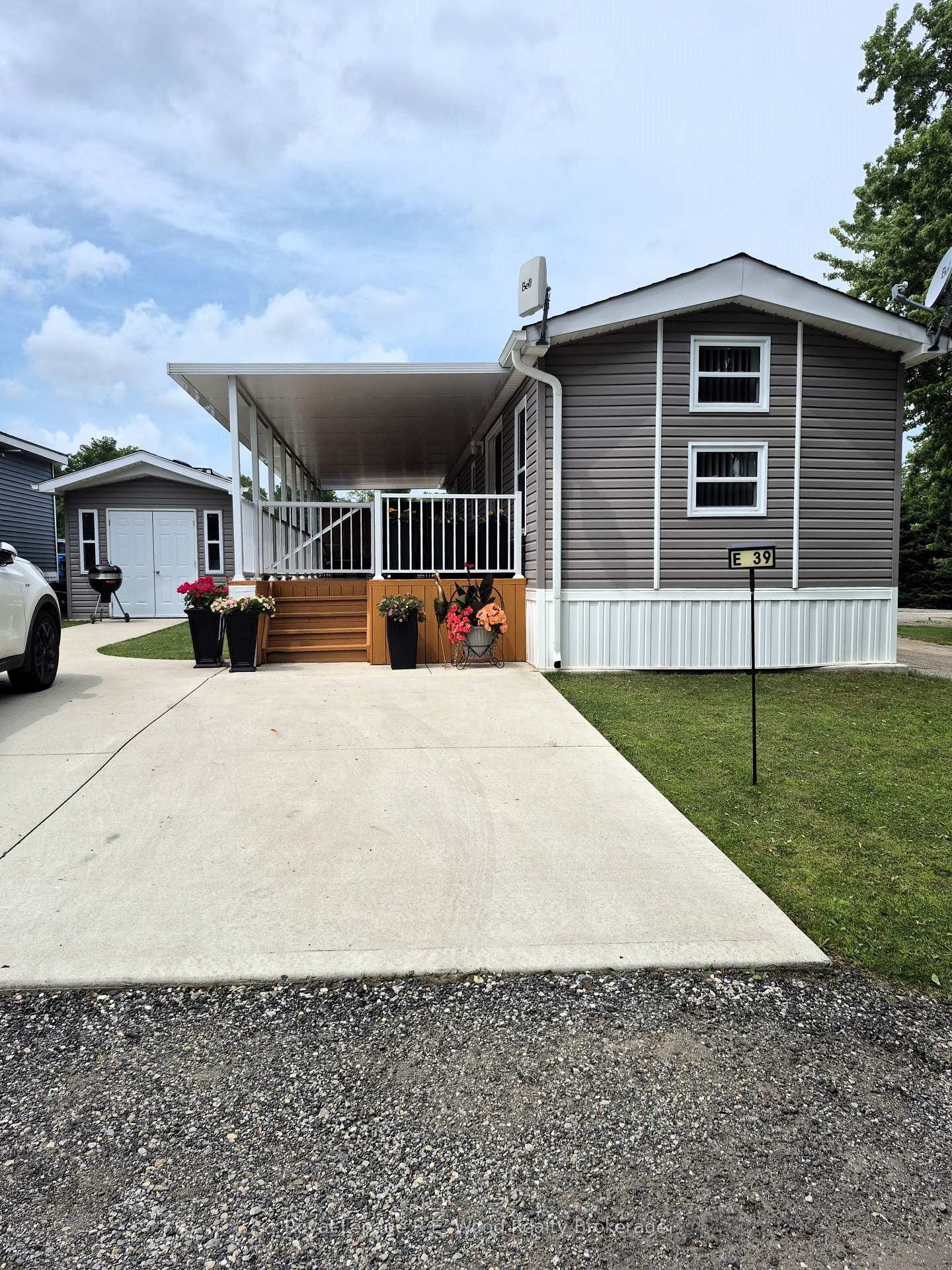 4340-cromarty-drive-thames-centre-ontario-x13527970