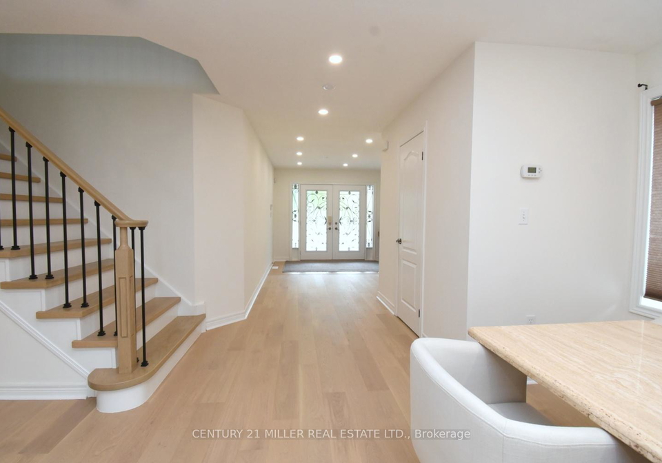 115-bocelli-crescent-hamilton-ontario-x13527980
